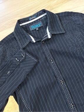 Roar Signature Revival Button Up Shirt Mens Sz M Black Embroidered Pinstripe